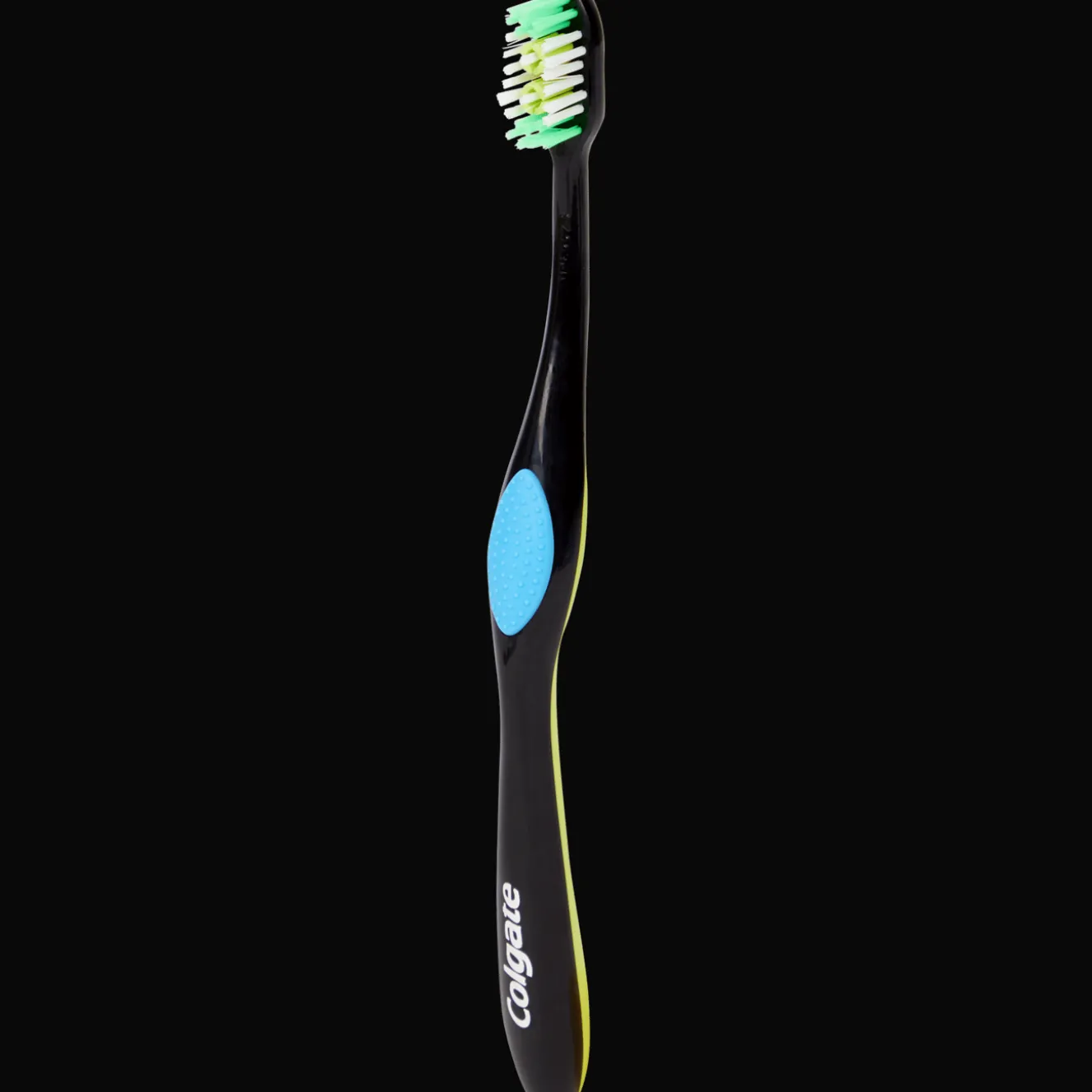 Soins Buccaux*Colgate Brosse à dents 360º Fresh 'N Protect