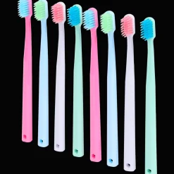 Soins Buccaux*Action Brosses à dents OptiSmile