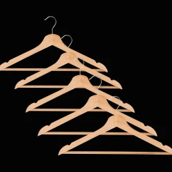 Laver Et Repasser*Action Cintres en bois
