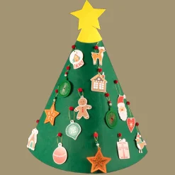 Bricolage*Action Mini-sapin de Noël avec décorations