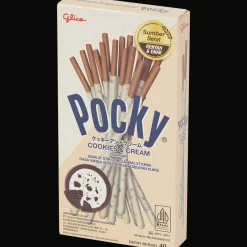 Chocolat*Action Pocky Cookies & Cream
